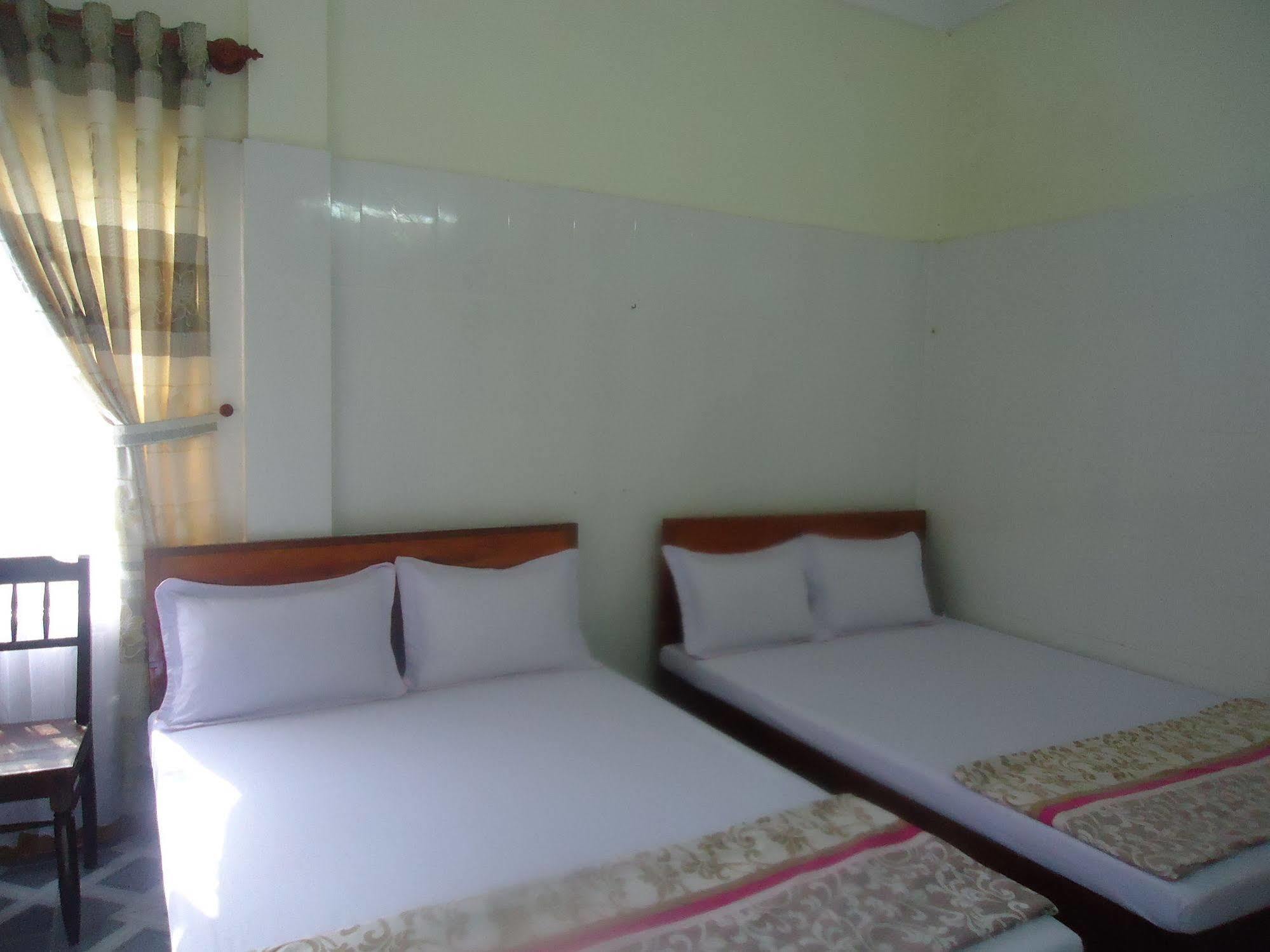 Anh Linh 1 Hotel Dong Hoi Dış mekan fotoğraf