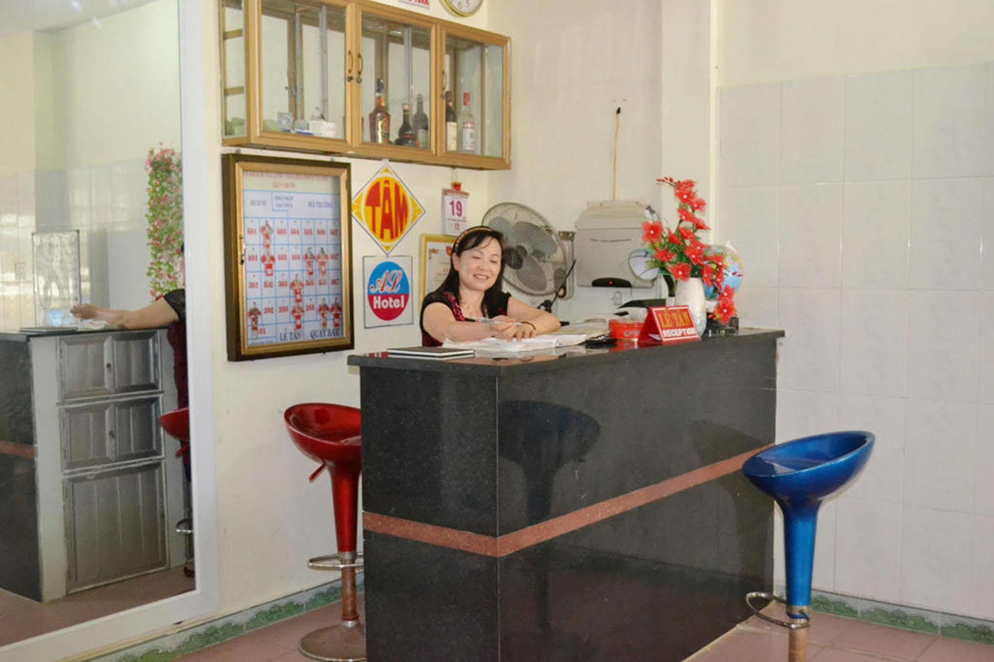 Anh Linh 1 Hotel Dong Hoi Dış mekan fotoğraf