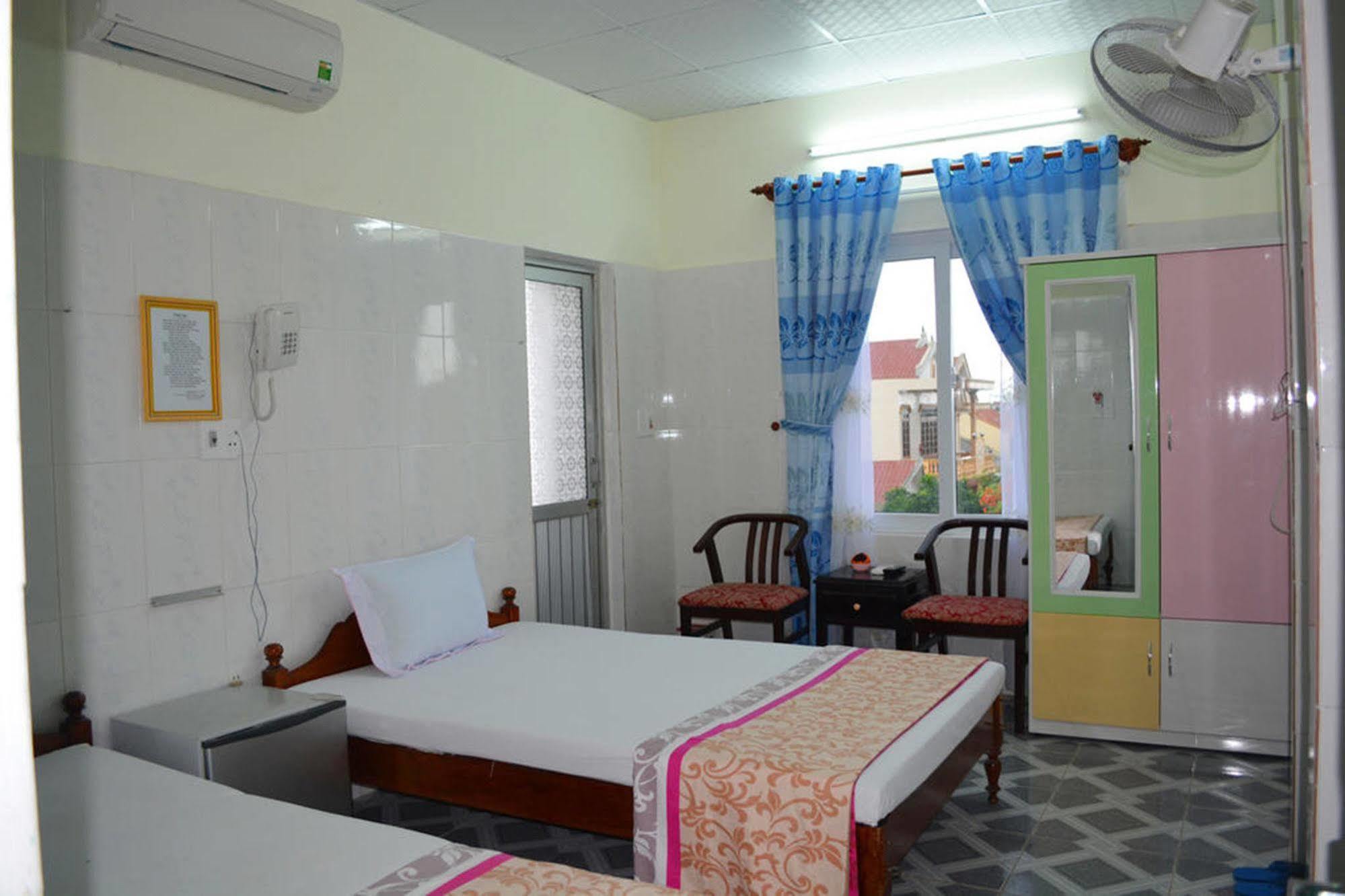 Anh Linh 1 Hotel Dong Hoi Dış mekan fotoğraf