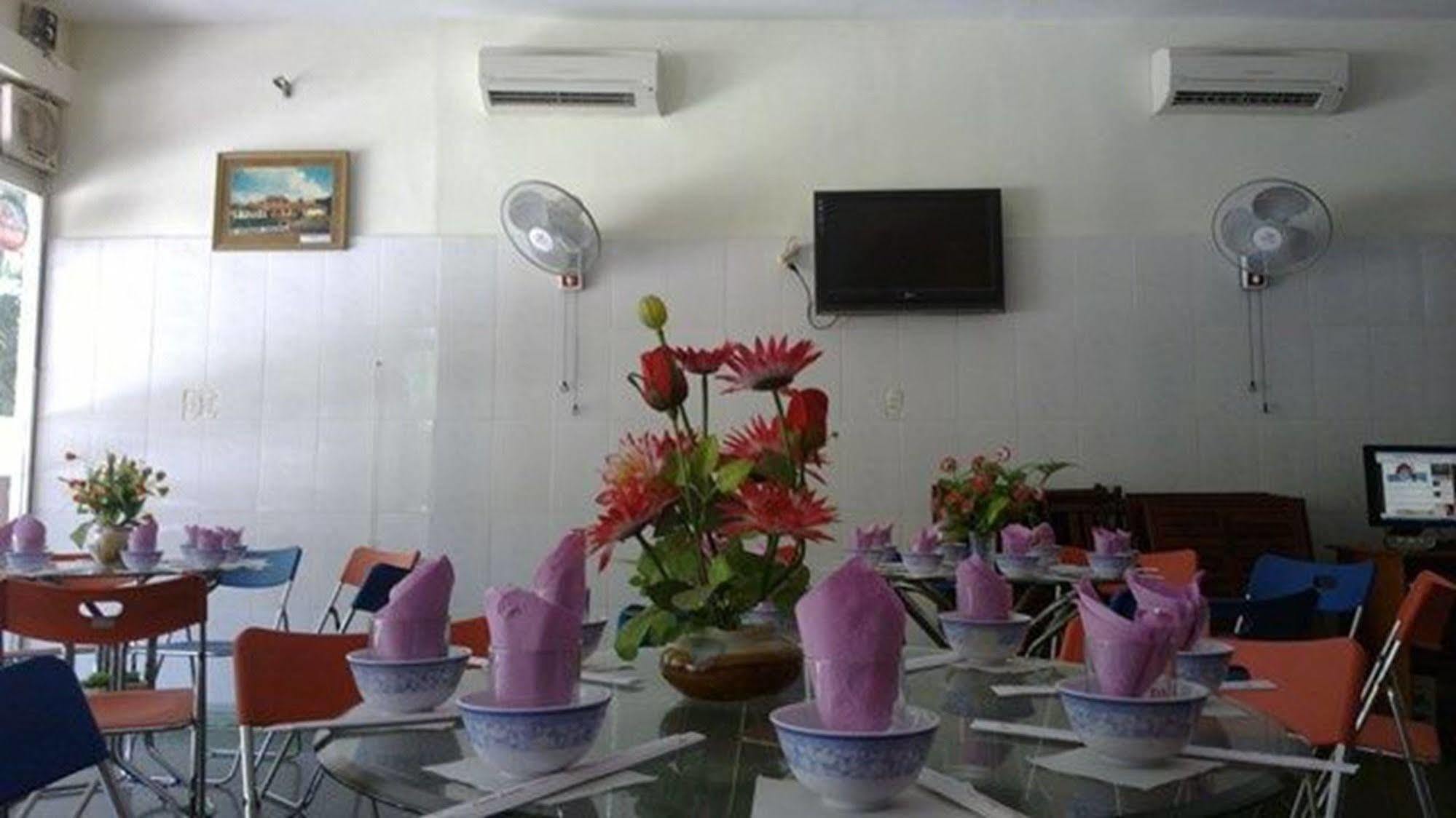 Anh Linh 1 Hotel Dong Hoi Dış mekan fotoğraf