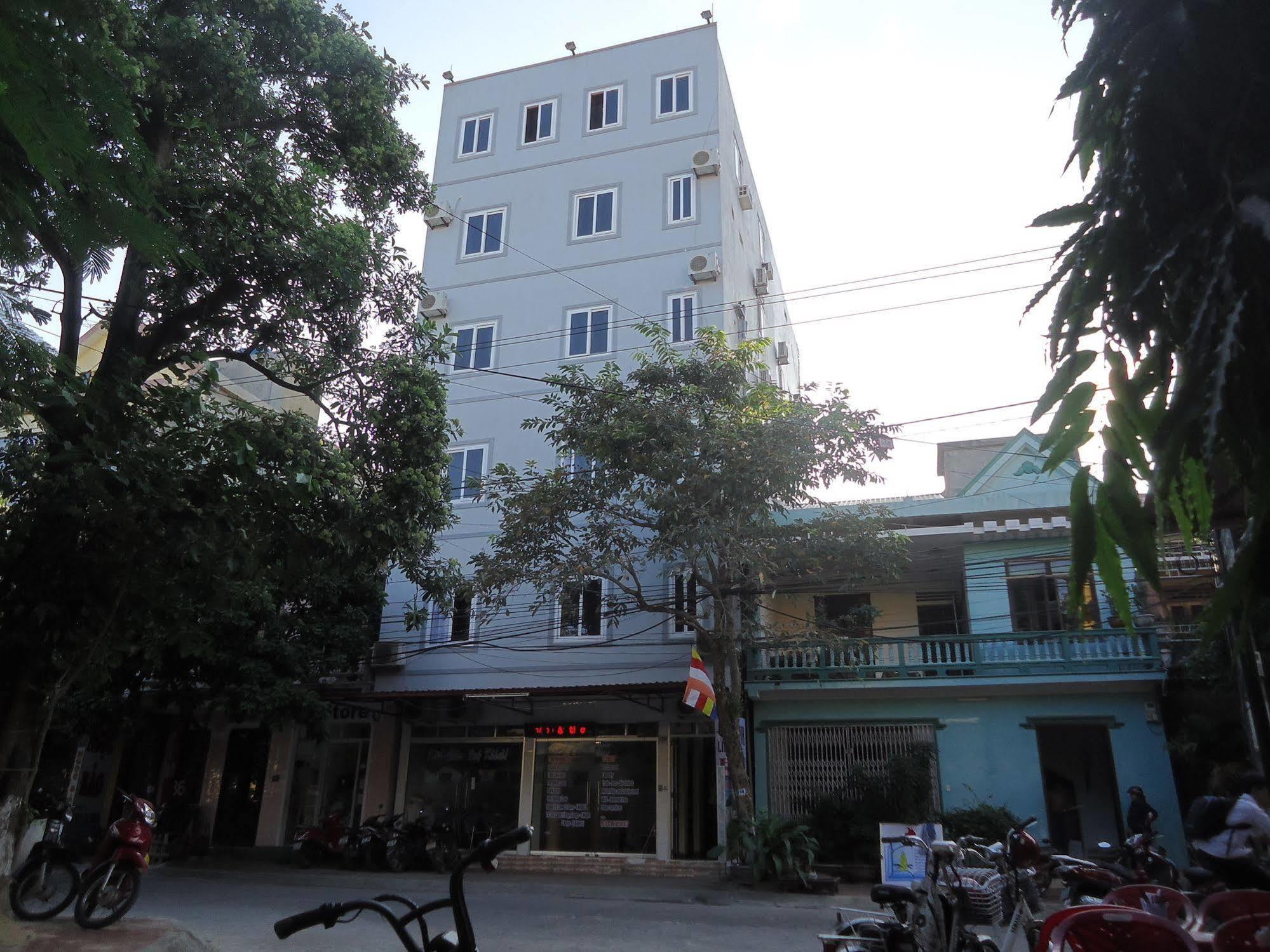 Anh Linh 1 Hotel Dong Hoi Dış mekan fotoğraf