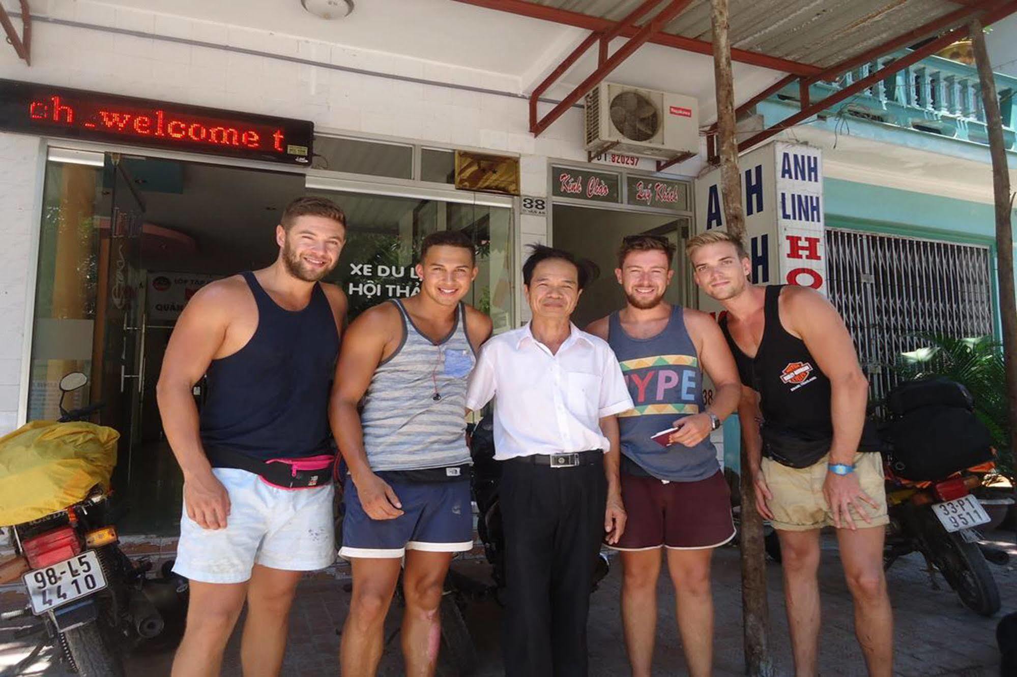 Anh Linh 1 Hotel Dong Hoi Dış mekan fotoğraf
