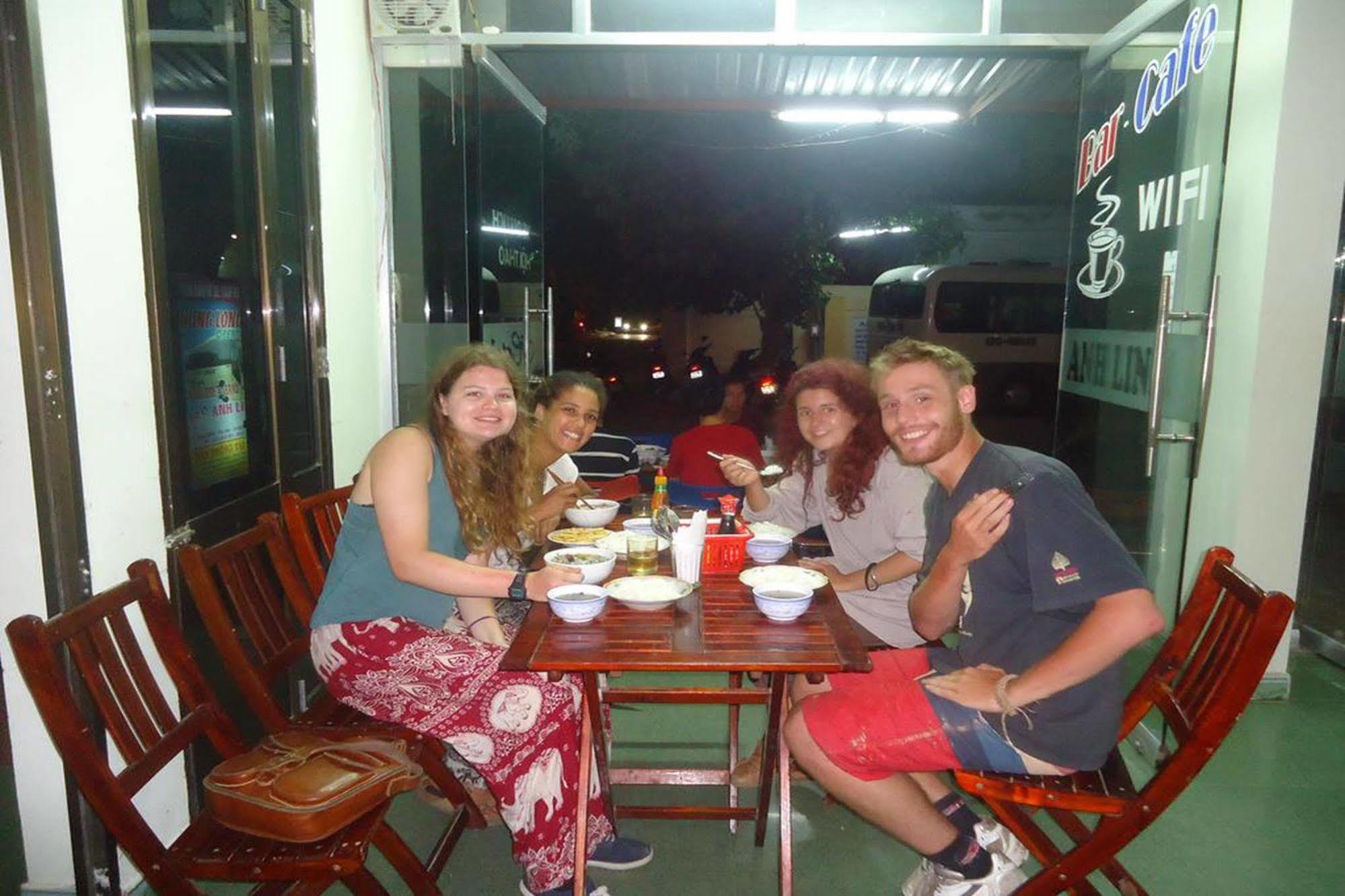 Anh Linh 1 Hotel Dong Hoi Dış mekan fotoğraf