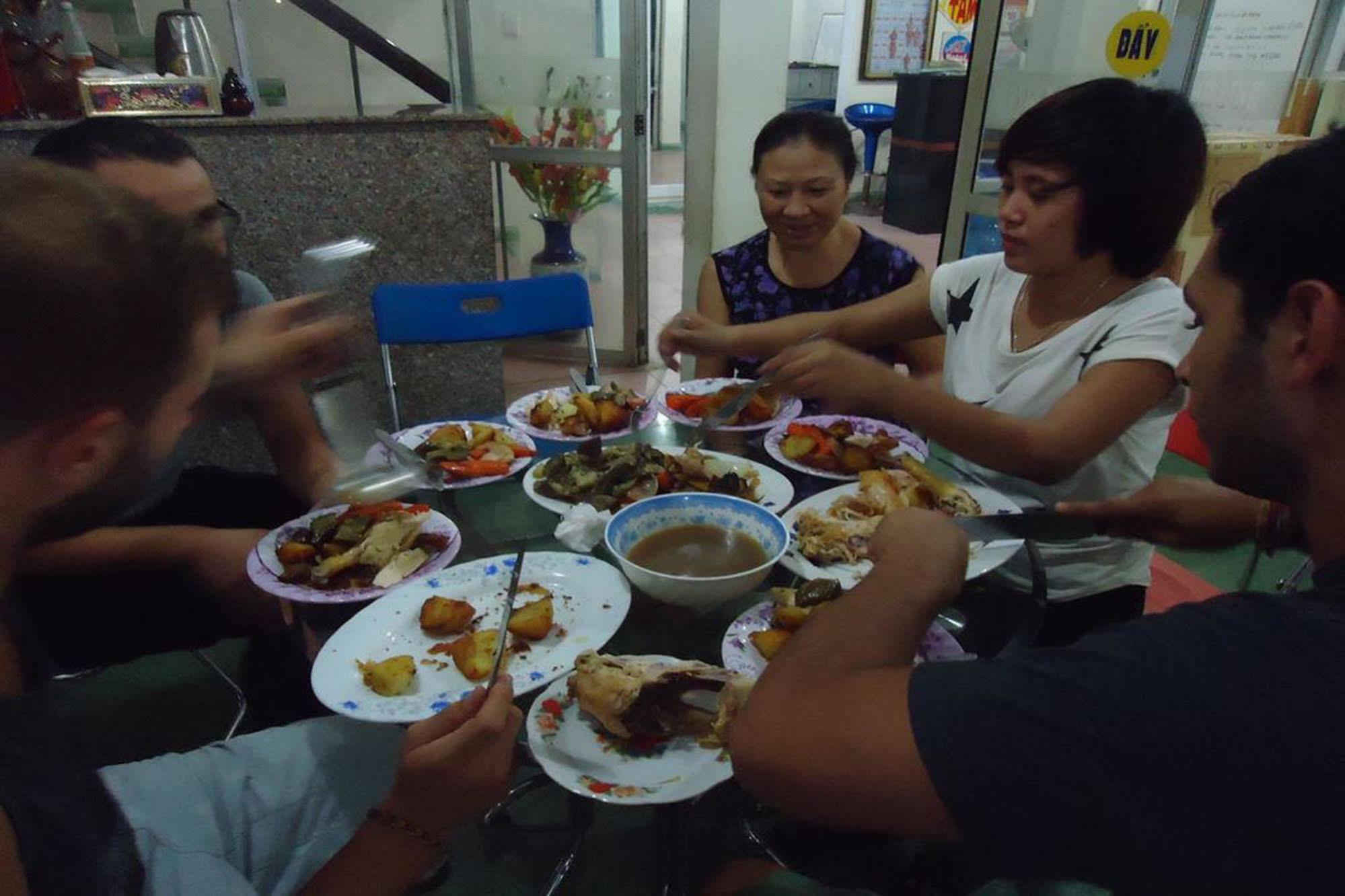 Anh Linh 1 Hotel Dong Hoi Dış mekan fotoğraf
